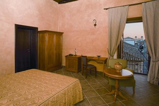Hotel Palazzo Marzano Бріатіко Номер фото